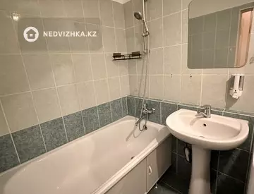 2-комнатная квартира, этаж 6 из 6, 42 м²
