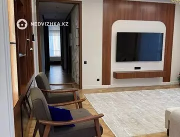 4-комнатная квартира, этаж 15 из 16, 124 м²