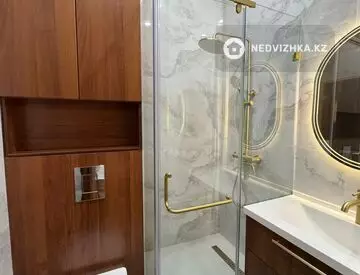 4-комнатная квартира, этаж 15 из 16, 124 м²