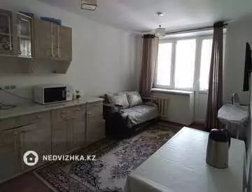 2-комнатная квартира, этаж 2 из 4, 37 м²