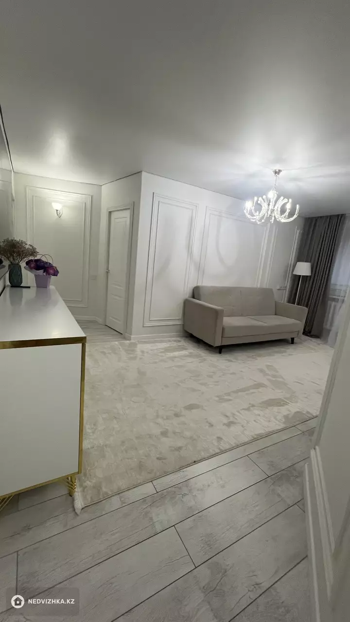 55 м², 3-комнатная квартира, этаж 4 из 4, 55 м², изображение - 1
