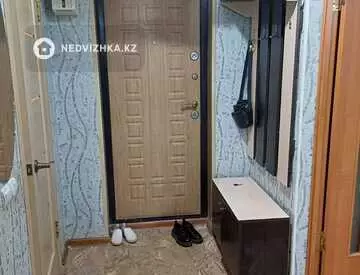 1-комнатная квартира, этаж 3 из 5, 34 м²