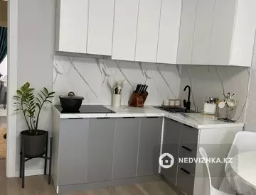 2-комнатная квартира, этаж 7 из 12, 43 м²