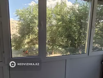 2-комнатная квартира, этаж 2 из 5, 48 м²