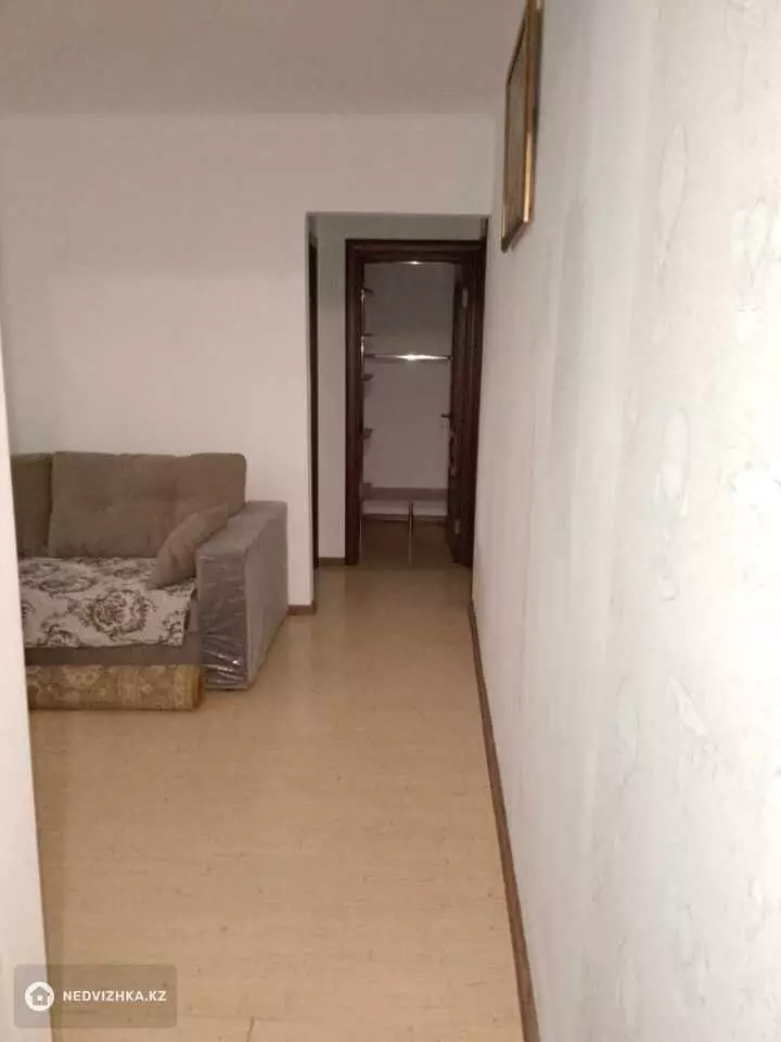 50 м², 1-комнатная квартира, этаж 2 из 4, 50 м², на длительный срок, изображение - 1