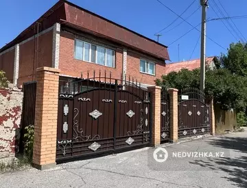 4-комнатный дом, 0.6 соток, 112 м²