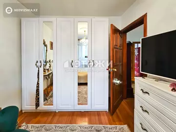87.6 м², 4-комнатная квартира, этаж 3 из 12, 88 м², изображение - 9
