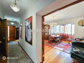 87.6 м², 4-комнатная квартира, этаж 3 из 12, 88 м², изображение - 25