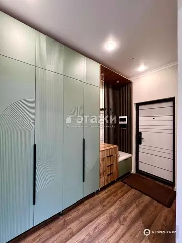 3-комнатная квартира, этаж 11 из 16, 70 м²