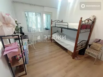 3-комнатная квартира, этаж 3 из 5, 66 м²