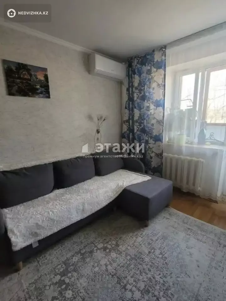 55 м², 3-комнатная квартира, этаж 4 из 4, 55 м², изображение - 1