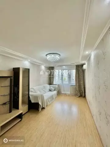 2-комнатная квартира, этаж 5 из 5, 43 м²