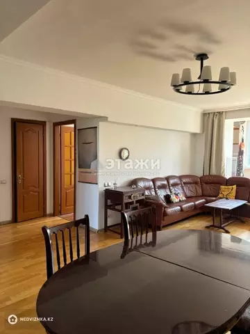 3-комнатная квартира, этаж 5 из 5, 95 м²