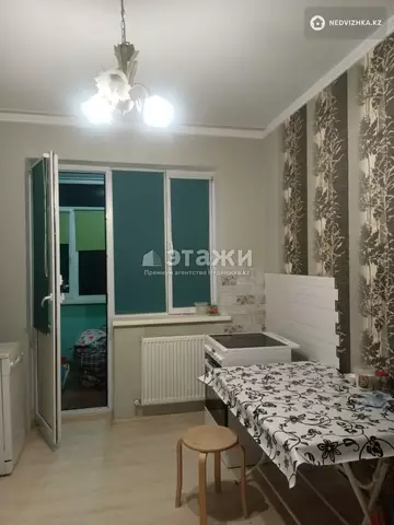 2-комнатная квартира, этаж 9 из 11, 65 м², на длительный срок