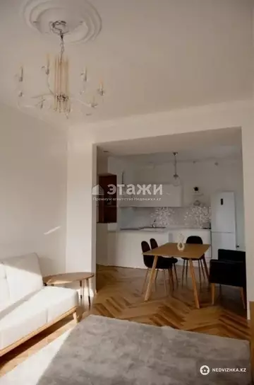 2-комнатная квартира, этаж 14 из 19, 70 м², на длительный срок