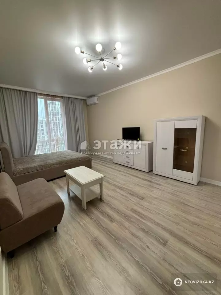 50 м², 1-комнатная квартира, этаж 5 из 8, 50 м², на длительный срок, изображение - 1