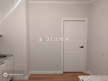 3-комнатная квартира, этаж 8 из 9, 93 м²