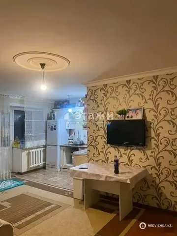 2-комнатная квартира, этаж 5 из 5, 48 м²