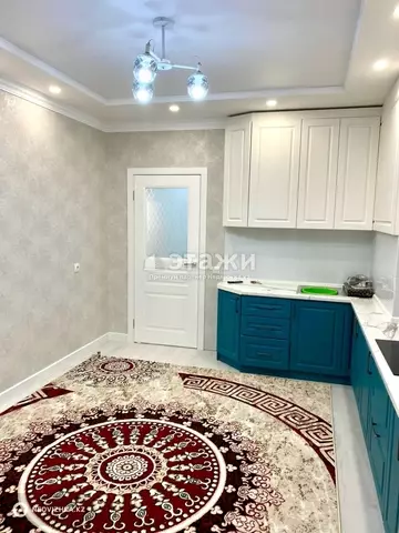 2-комнатная квартира, этаж 8 из 9, 60 м²