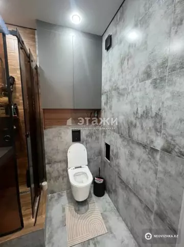 3-комнатная квартира, этаж 21 из 23, 90 м²