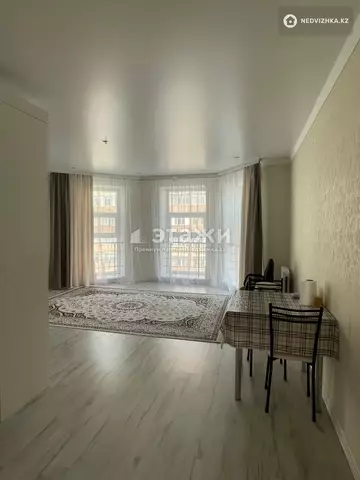 3-комнатная квартира, этаж 8 из 9, 74 м²