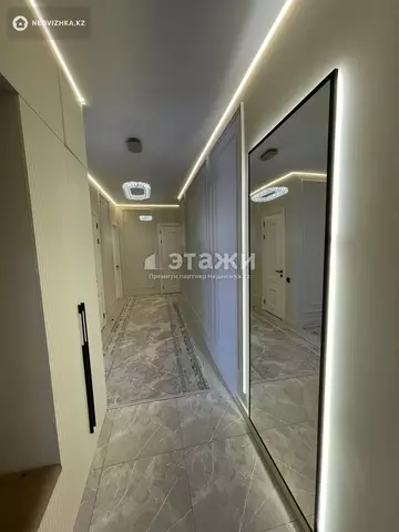 4-комнатная квартира, этаж 10 из 14, 125 м²