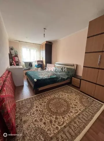 2-комнатная квартира, этаж 9 из 25, 72 м²
