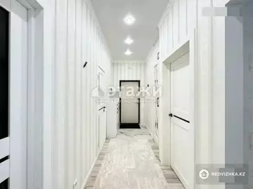 2-комнатная квартира, этаж 3 из 8, 74 м²