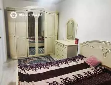 2-комнатная квартира, этаж 3 из 9, 55 м², на длительный срок