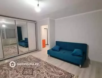 1-комнатная квартира, этаж 3 из 5, 43 м²