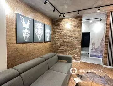 3-комнатная квартира, этаж 7 из 9, 82 м²