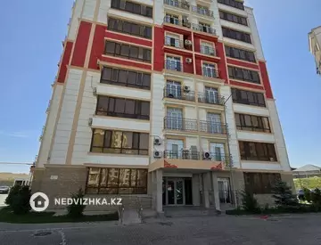 3-комнатная квартира, этаж 7 из 9, 82 м²