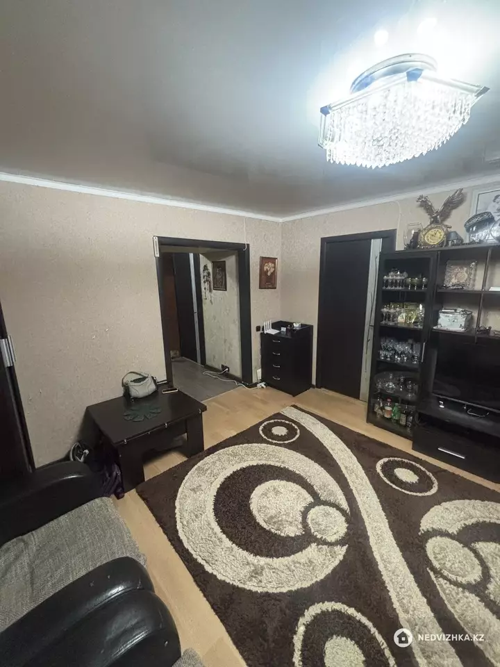 62 м², 3-комнатная квартира, этаж 4 из 4, 62 м², изображение - 1