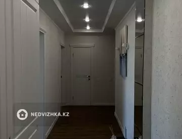 3-комнатная квартира, этаж 3 из 9, 98 м²