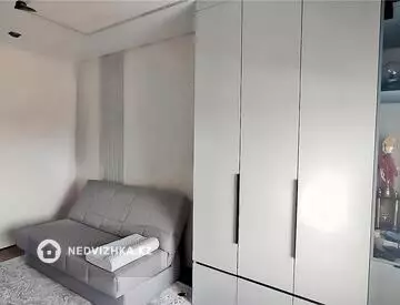 88.4 м², 4-комнатная квартира, этаж 3 из 6, 88 м², изображение - 4
