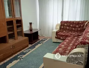 4-комнатная квартира, этаж 2 из 5, 87 м², на длительный срок