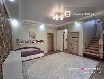 6-комнатный дом, 5 соток, 216 м²