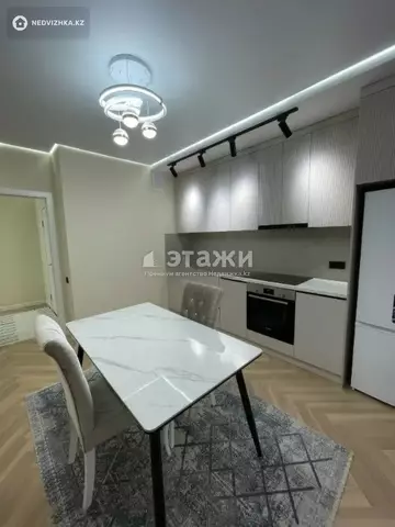 1-комнатная квартира, этаж 3 из 12, 45 м²