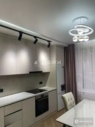 1-комнатная квартира, этаж 3 из 12, 45 м²