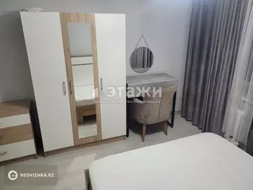 2-комнатная квартира, этаж 4 из 6, 52 м², на длительный срок