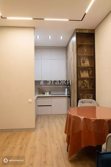 2-комнатная квартира, этаж 8 из 10, 40 м²