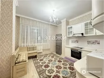 2-комнатная квартира, этаж 3 из 14, 74 м²