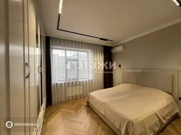 2-комнатная квартира, этаж 3 из 5, 71 м²