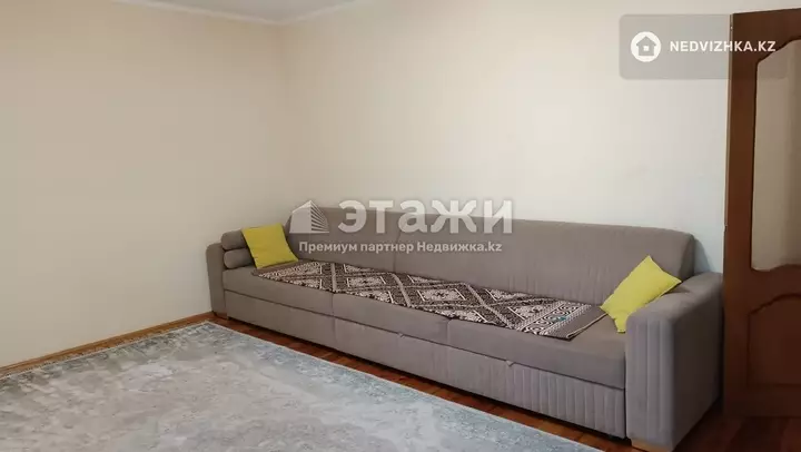 70 м², 2-комнатная квартира, этаж 3 из 5, 70 м², изображение - 1