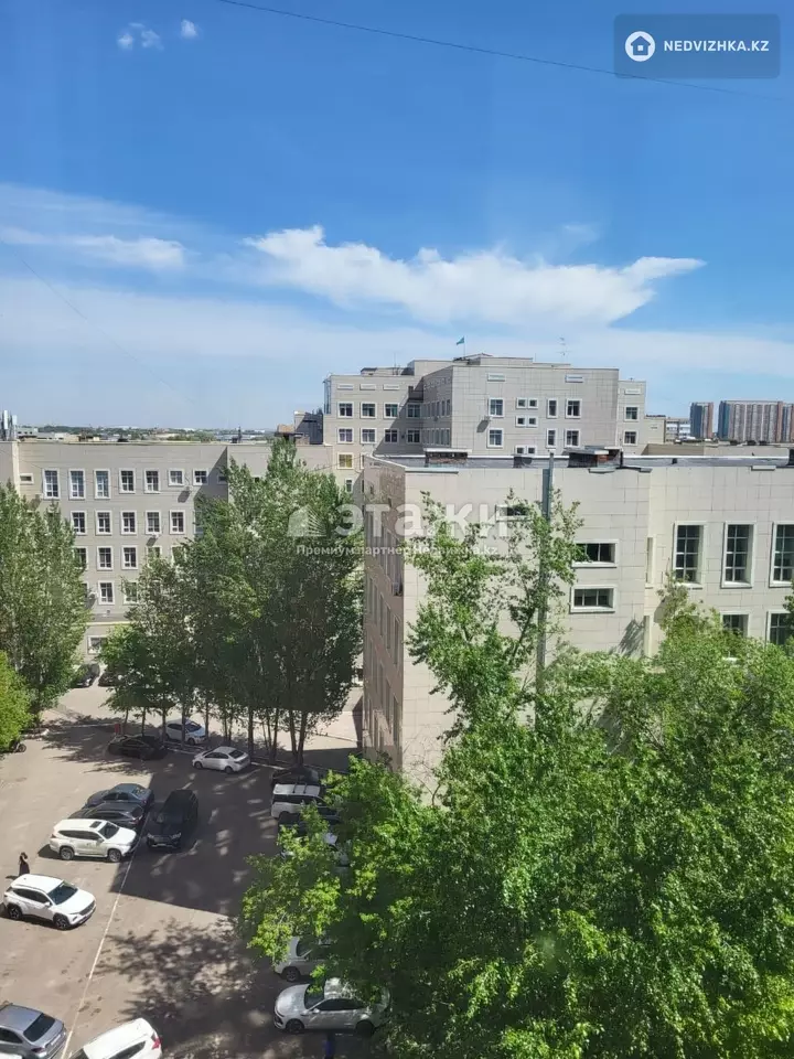 70 м², 2-комнатная квартира, этаж 8 из 9, 70 м², изображение - 1