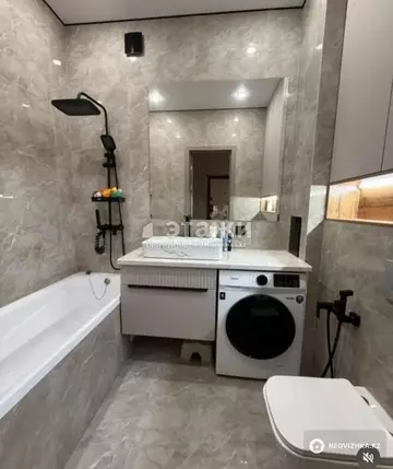 55 м², 2-комнатная квартира, этаж 10 из 12, 55 м², изображение - 2