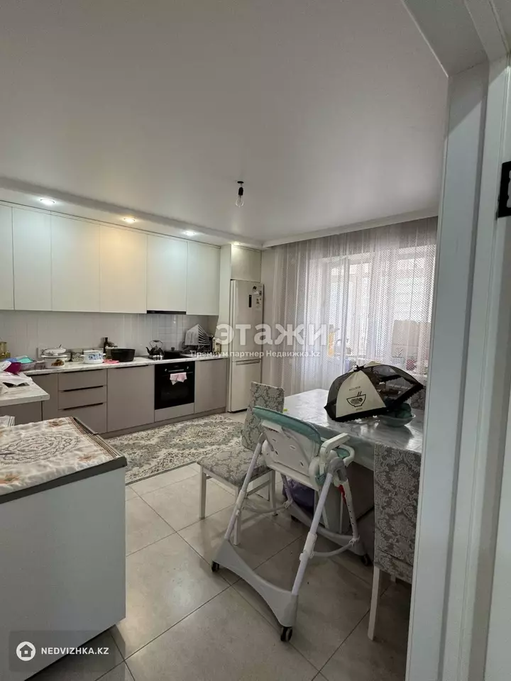 70.3 м², 2-комнатная квартира, этаж 1 из 5, 70 м², изображение - 1