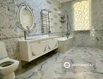 8-комнатный дом, 10 соток, 455 м²