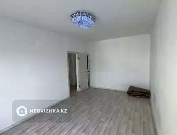 1-комнатная квартира, этаж 3 из 4, 35 м²