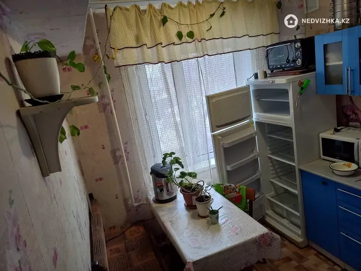 41.9 м², 2-комнатная квартира, этаж 3 из 5, 42 м², изображение - 1